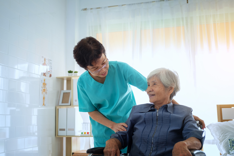 Caregiver maintaining professional boundaries in home care