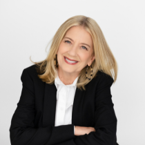 Suzanne White